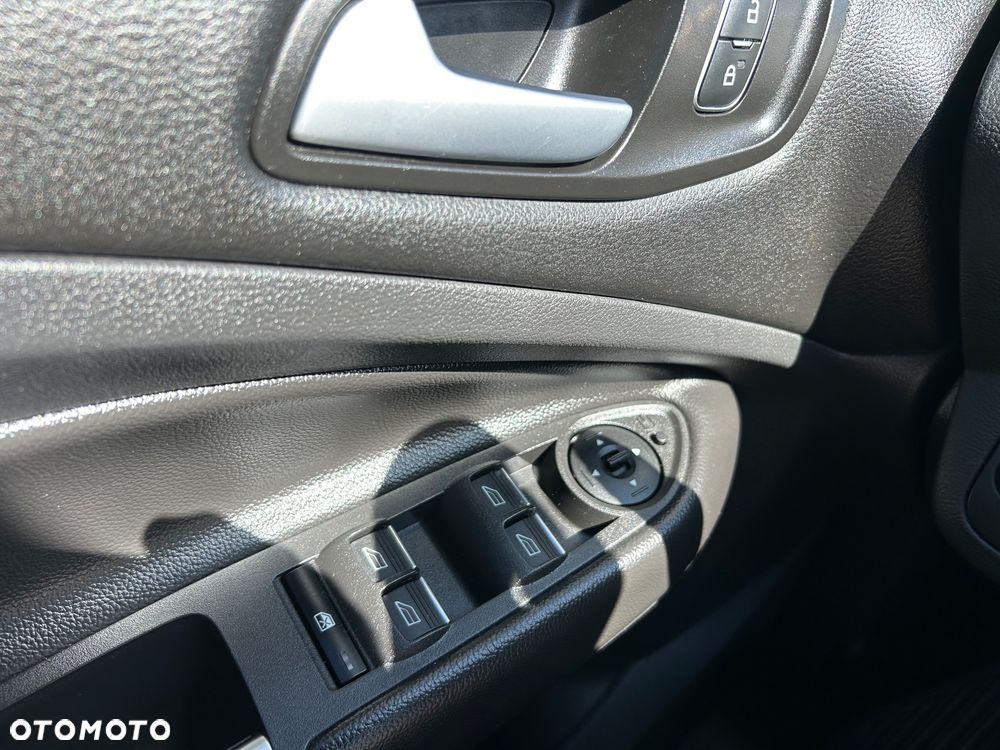 Ford Kuga 2.0 TDCi 4x4 ST-Line - 22