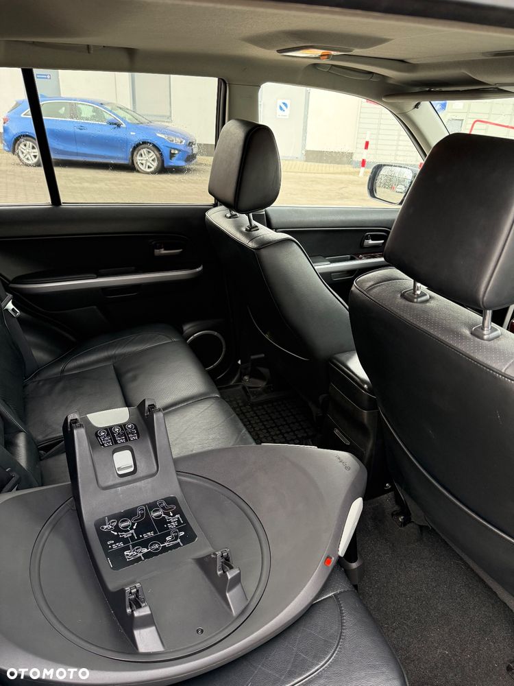 Suzuki Grand Vitara 2.0 De luxe - 15