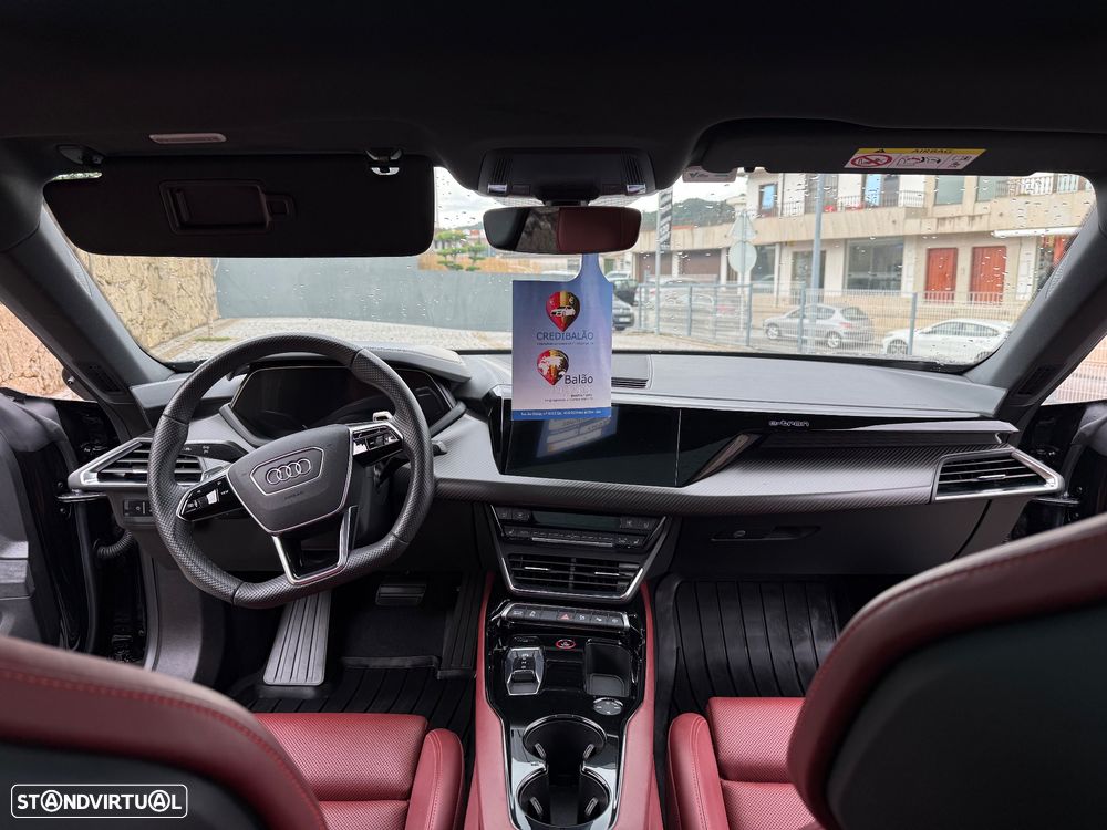Audi e-tron GT quattro - 24