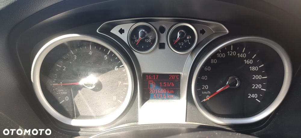 Ford Focus 1.6 Ti-VCT Sport - 6