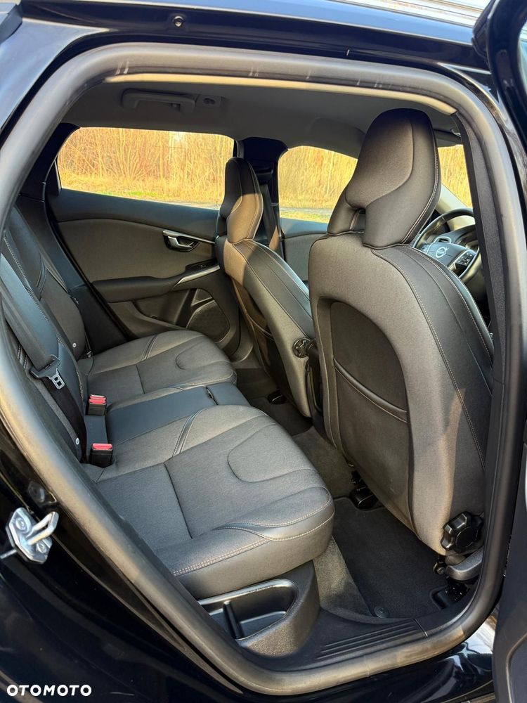 Volvo V40 Cross Country D2 - 14