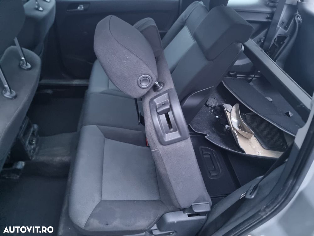 Rezervor vacuum 1.9 cdti z19dt Opel Zafira B  [din 2005 pana  2010] - 5