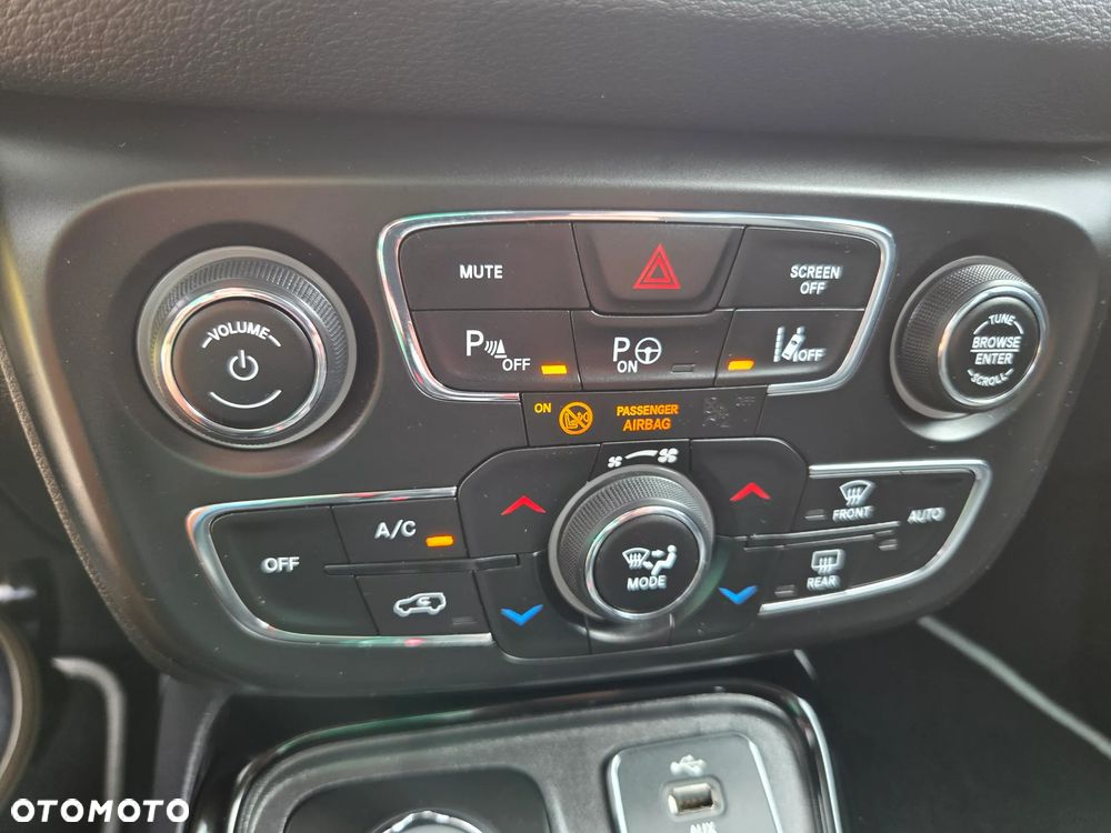 Jeep Compass 1.4 MultiAir Active Drive Automatik Limited - 23