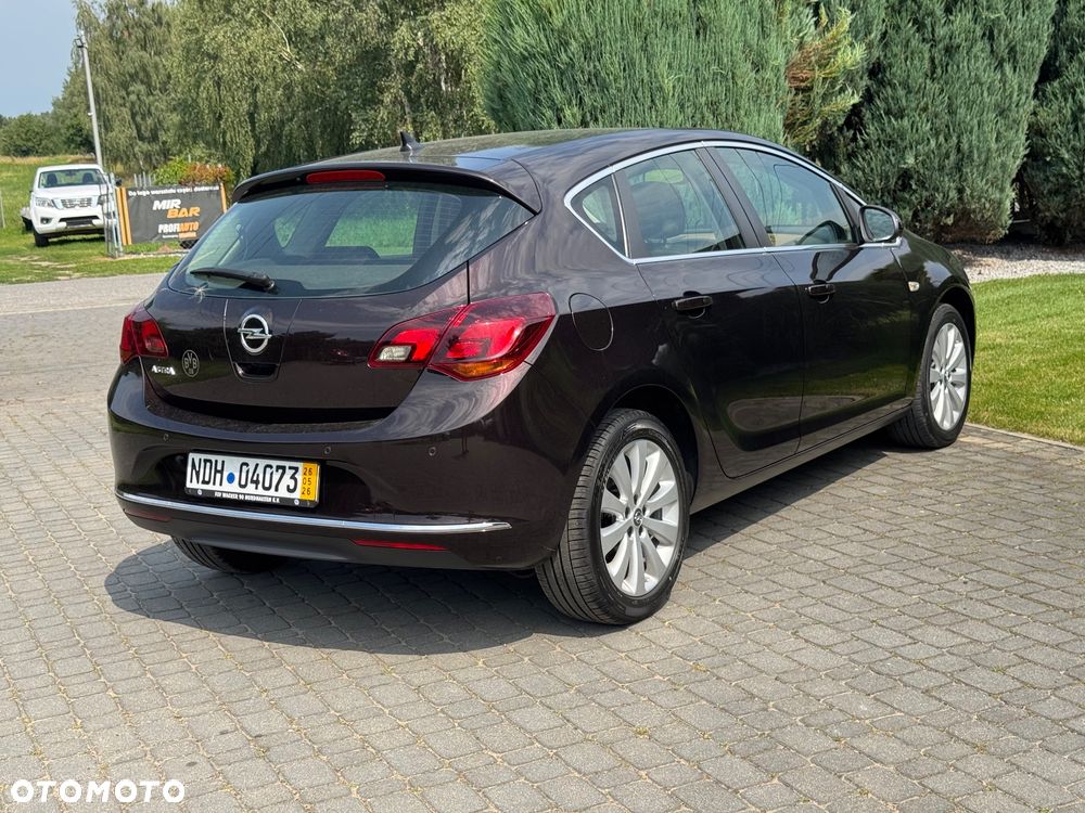 Opel Astra - 11