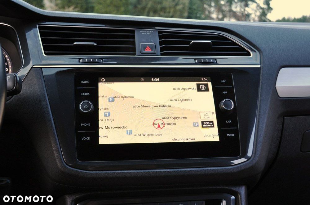 Volkswagen Tiguan - 30