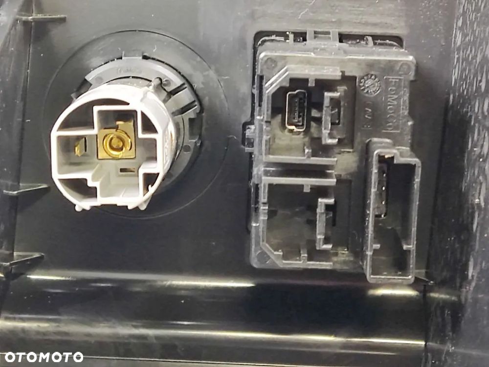 FORD EXPLORER od 2020r Panel Tunelu Środkowego - 6