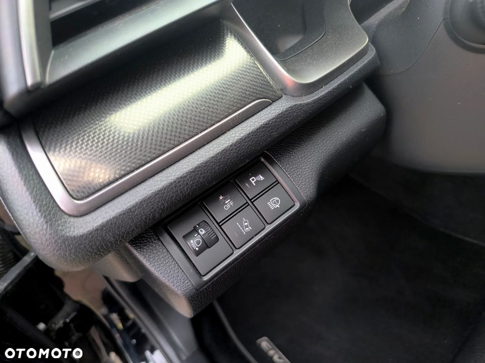 Honda Civic 1.6 i-DTEC Lifestyle Black Edition - 9