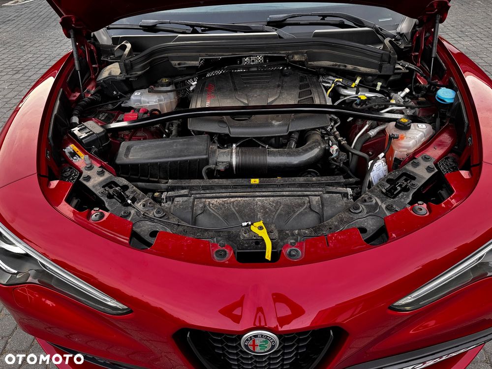 Alfa Romeo Stelvio - 6