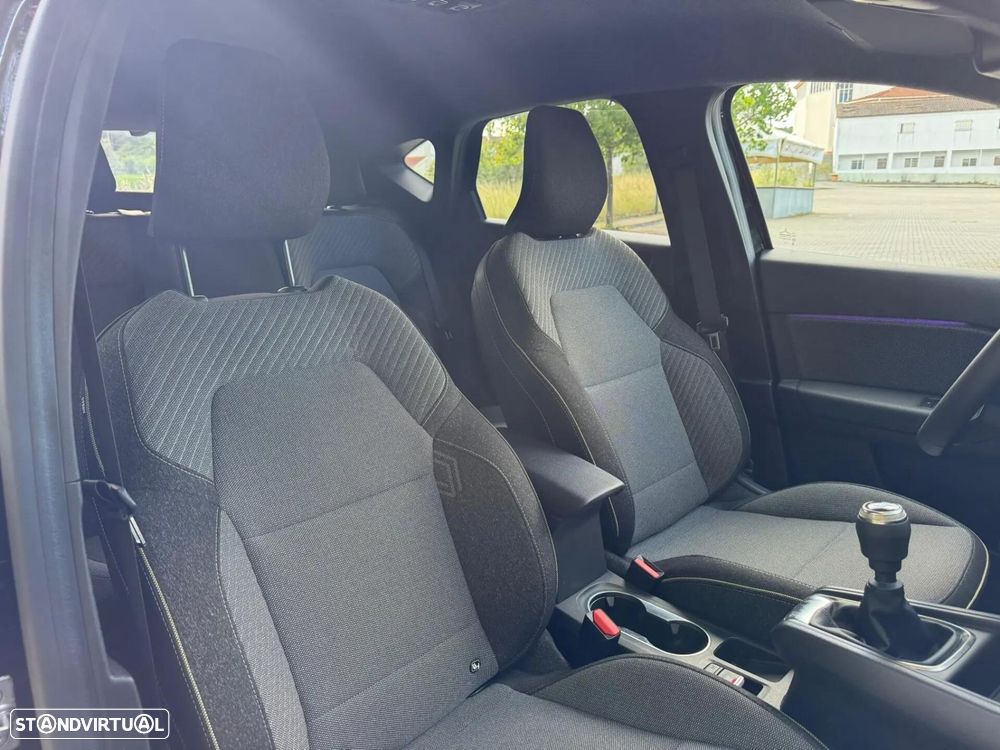 Renault Captur 1.0 TCe Techno - 31