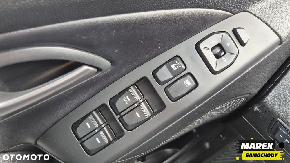 Hyundai ix35 - 24
