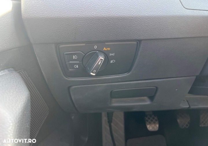Volkswagen Passat - 16