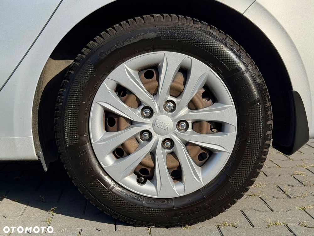 Kia Ceed 1.6 CRDi SCR S - 28