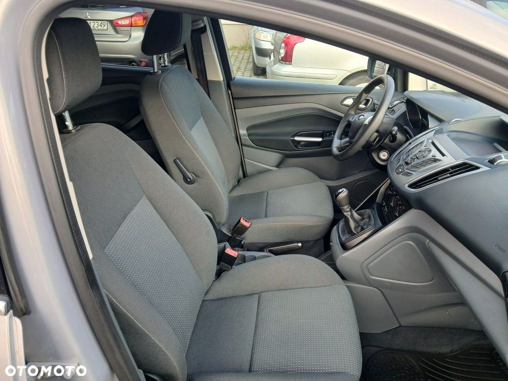 Ford C-MAX - 13