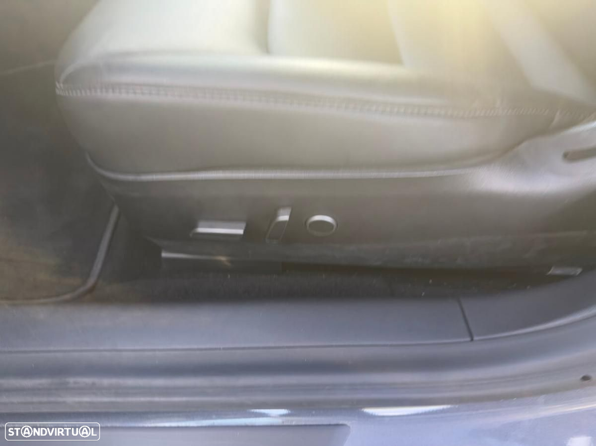 Tesla Model 3 Long Range AWD Dual Motor - 17