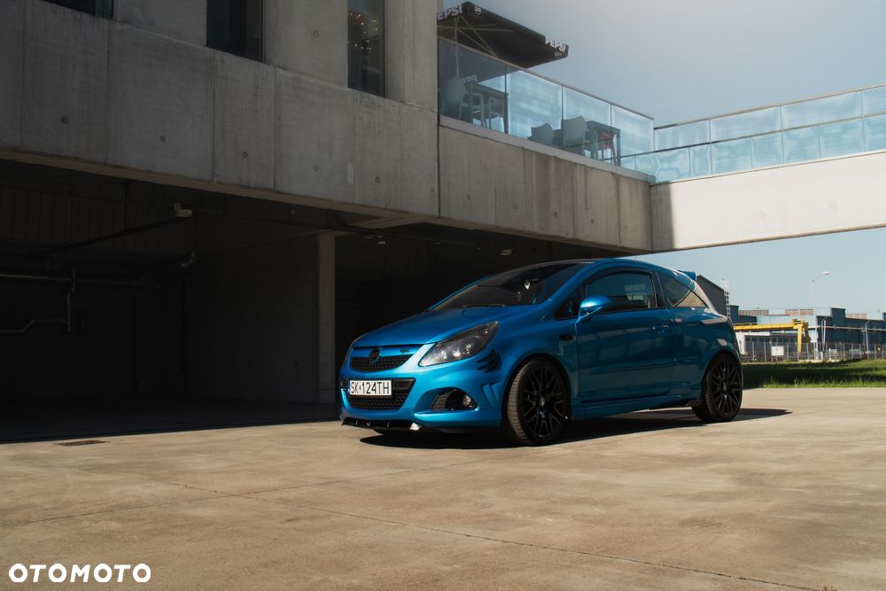 Opel Corsa 1.6T OPC - 17