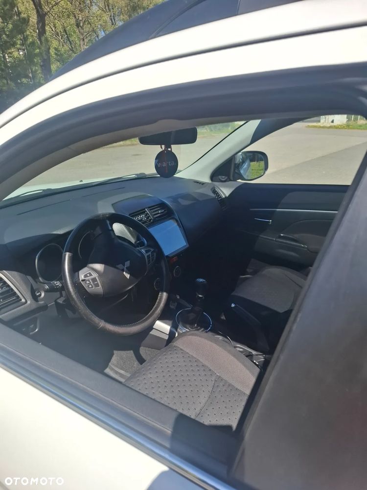Mitsubishi ASX 1.8 DI-D 2WD Invite - 9