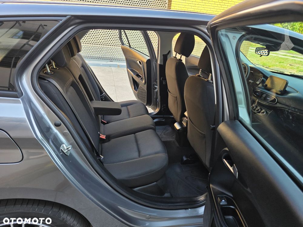 Fiat Tipo 1.0 T3 Garmin - 19