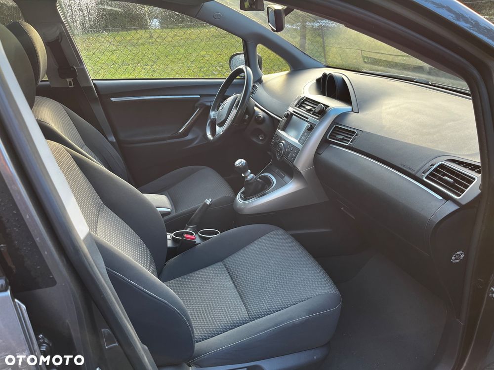 Toyota Verso 1.6 D-4D 5-Sitzer Start/Stop Executive - 5