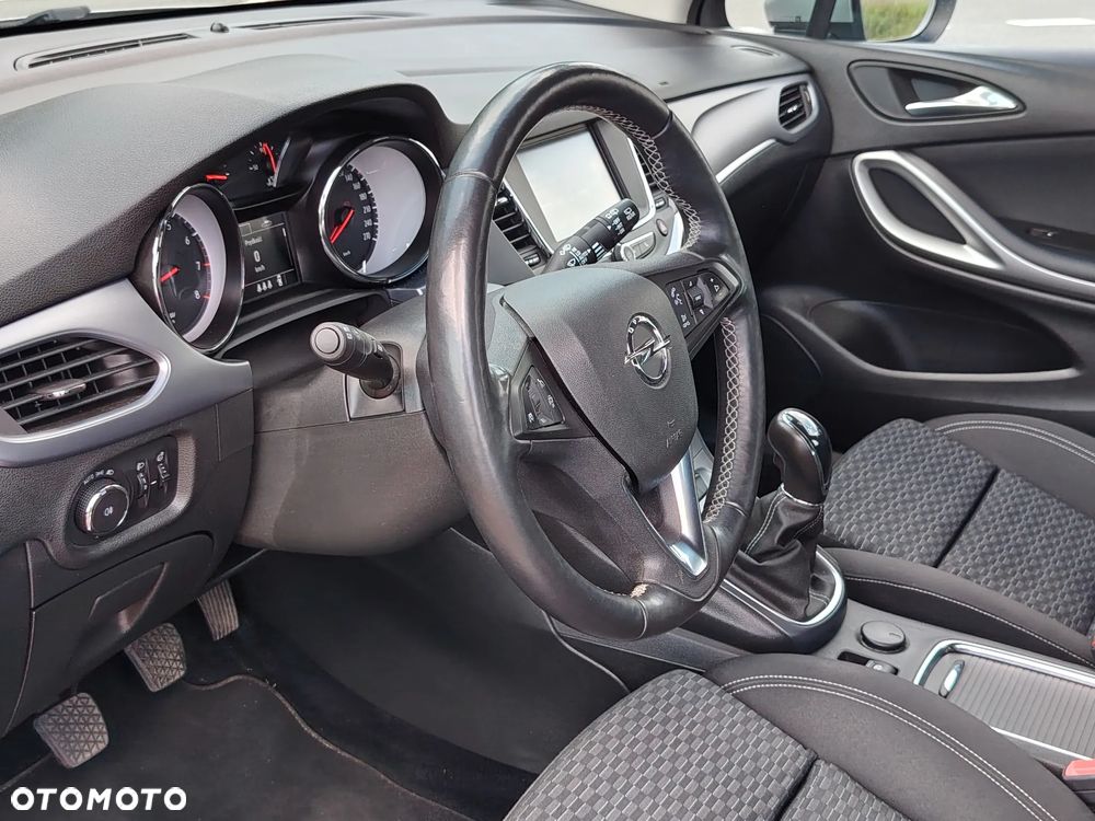 Opel Astra - 17