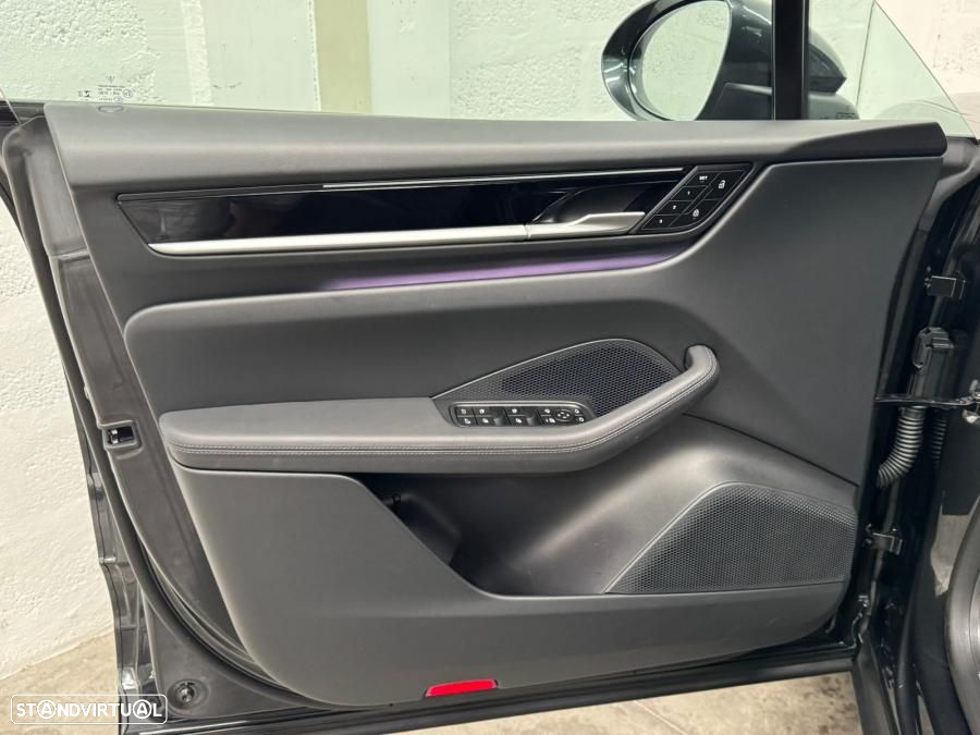 Porsche Macan 4S - 41