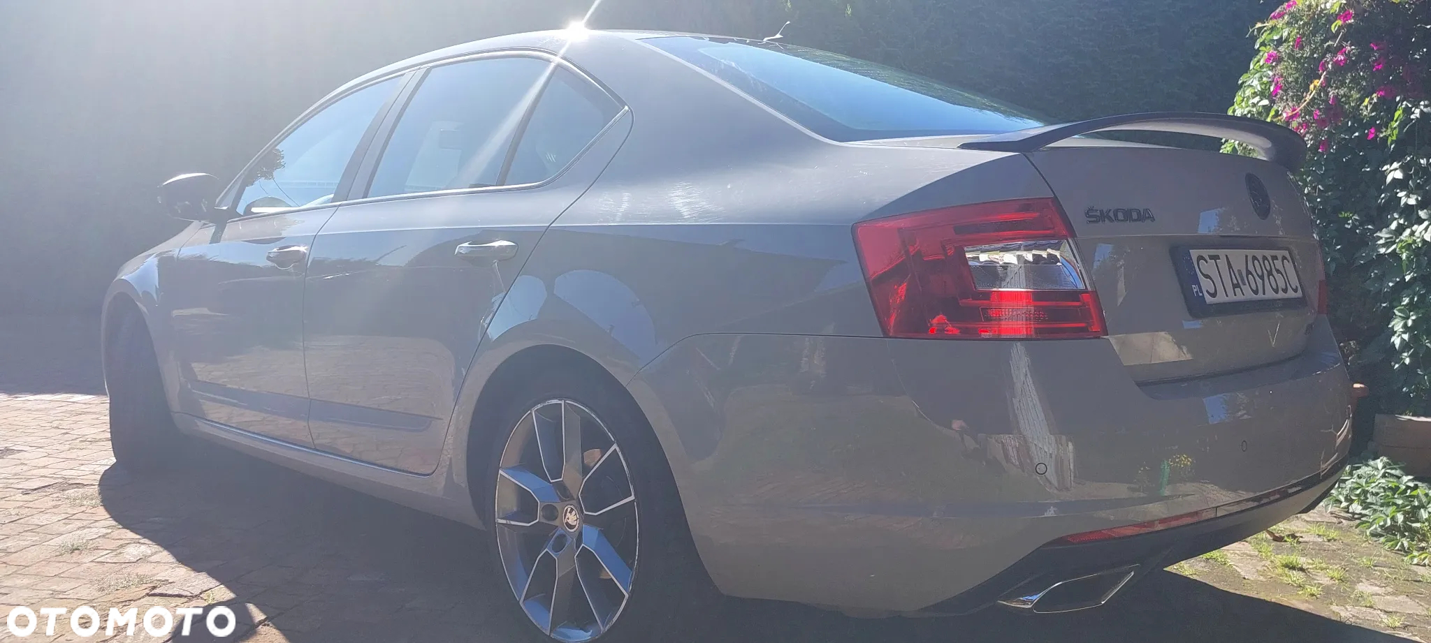 Skoda Octavia 2.0 TDI RS DSG - 4