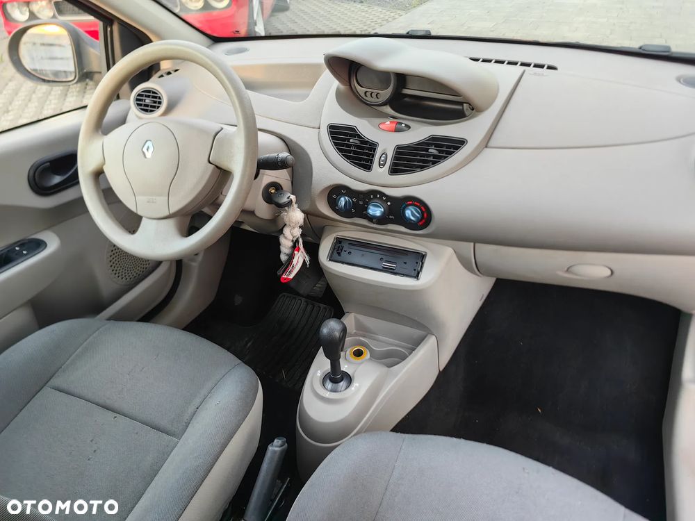 Renault Twingo 1.2 16V Expression - 6