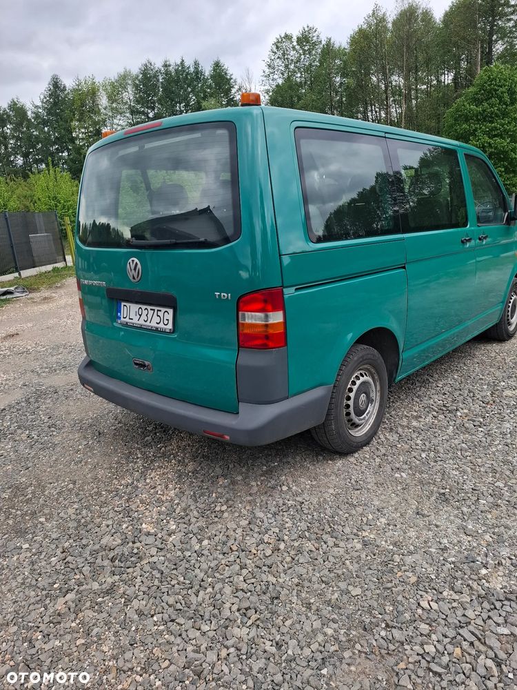 Volkswagen Transporter Shuttle L2 - 4
