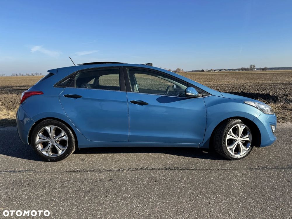 Hyundai i30 1.6 CRDi Premium - 6