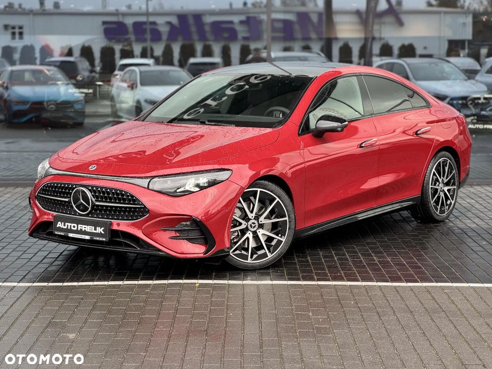 Mercedes-Benz CLA 200 mHEV 4-Matic 8G-DCT - 2