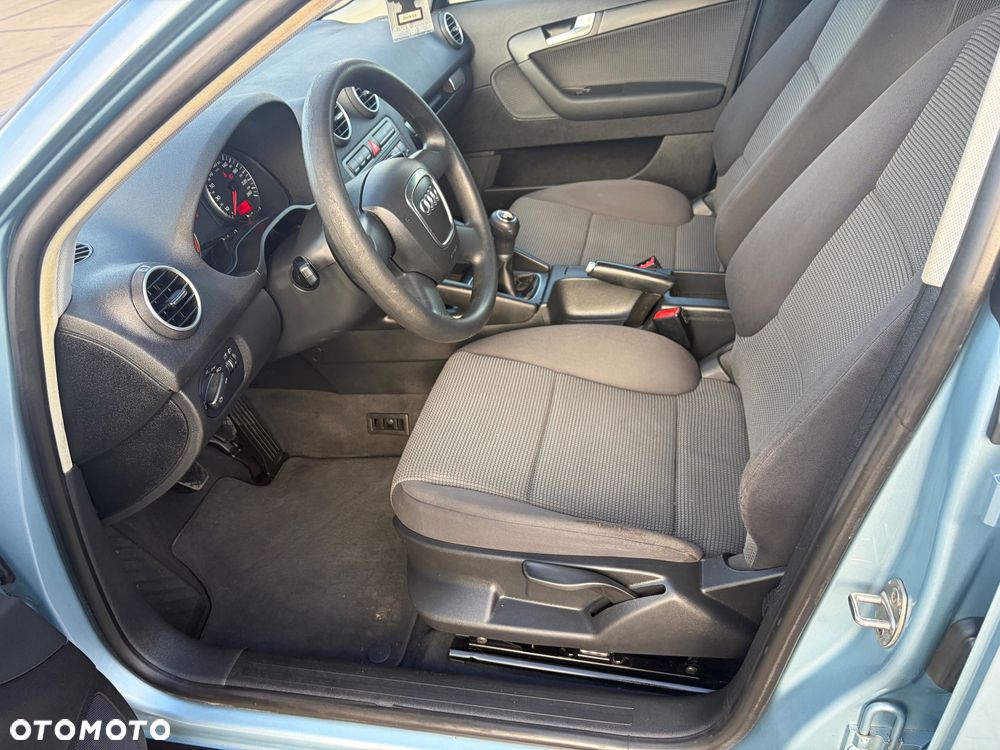 Audi A3 Sportback - 24