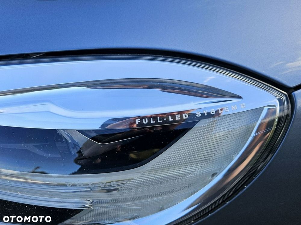 Volvo V40 T2 Inscription - 34