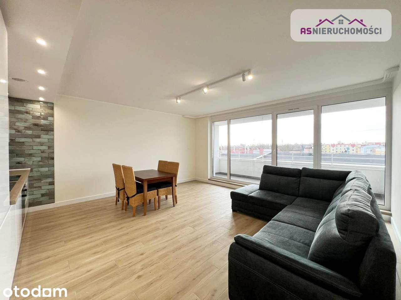 Apartament, 68m2, miejsce postojowe, Centrum miasta