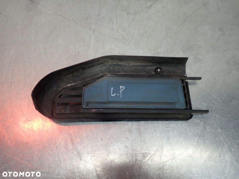 KRATKA NAWIEWU DRZWI LEWA PRZEDNIA VOLKSWAGEN T3 - 3