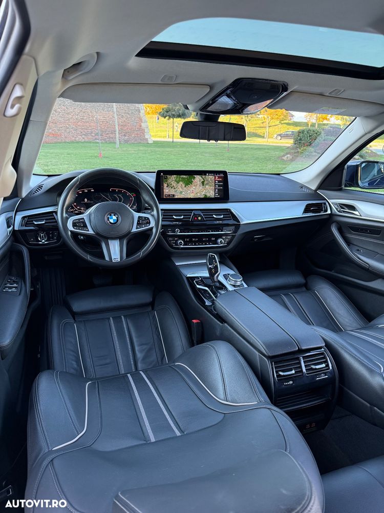 BMW Seria 5 520d AT - 14