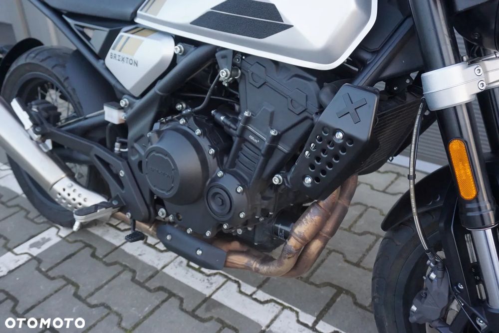 Brixton Crossfire - 13