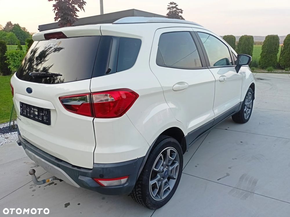 Ford EcoSport - 3