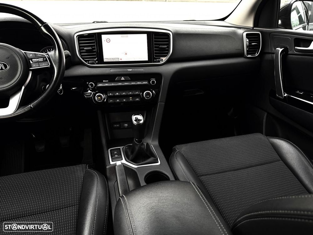 Kia Sportage 1.6 CRDI ISG MHEV Drive - 9