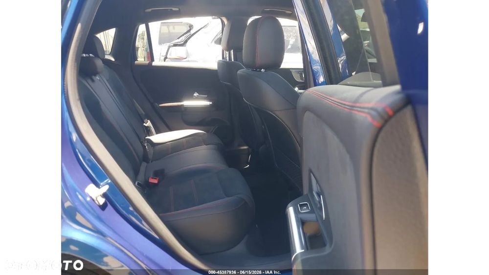 Mercedes-Benz GLA 250 4Matic 8G-DCT AMG Line - 9