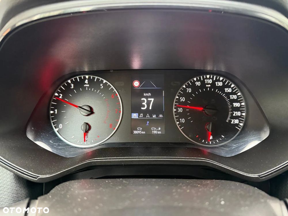 Renault Clio - 12