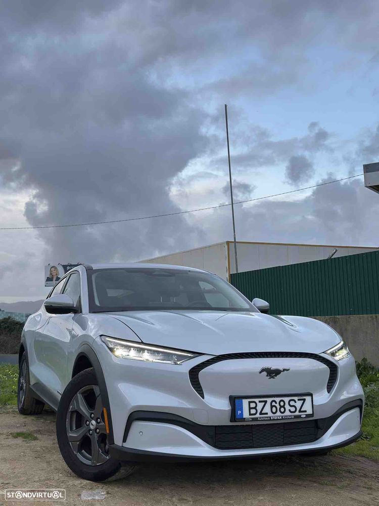 Ford Mustang Mach-E - 1