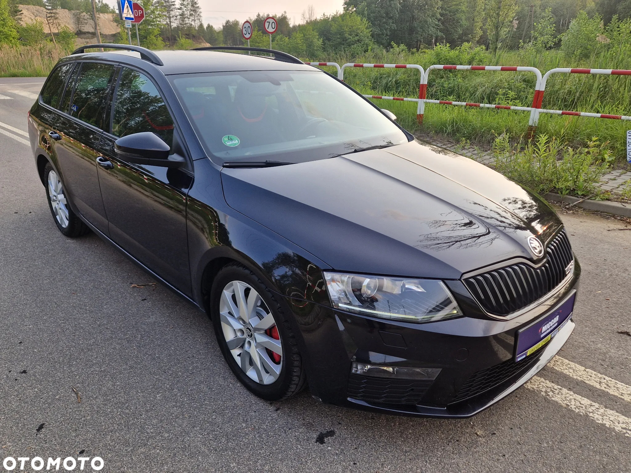 Skoda Octavia Combi 2.0 TDI (Green tec) RS - 34