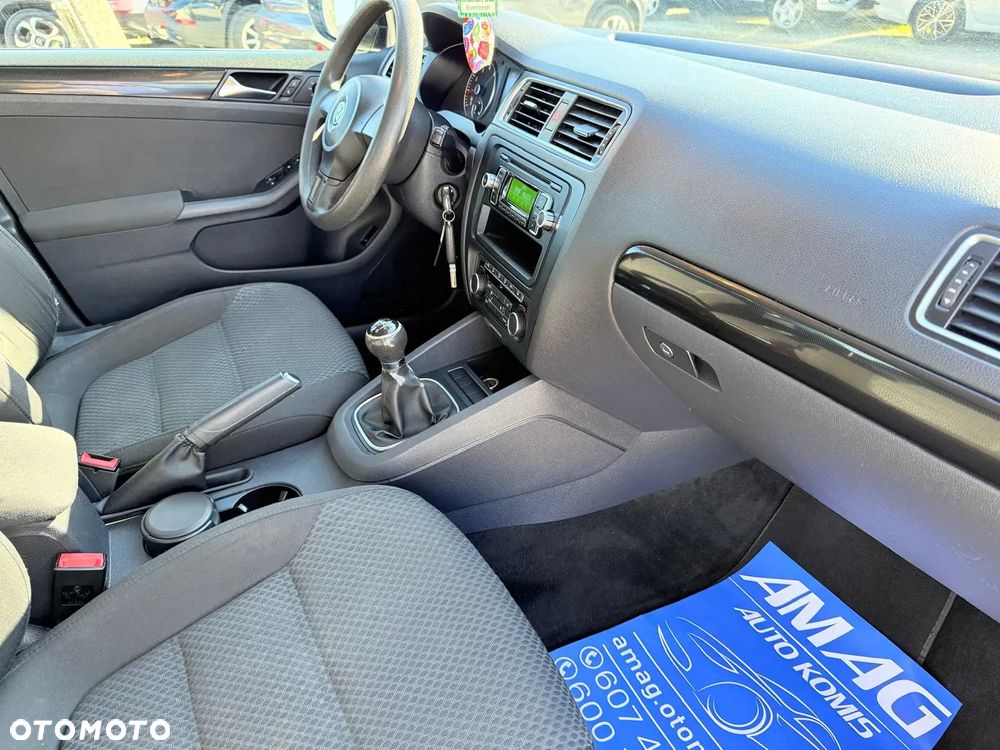 Volkswagen Jetta 1.2 TSI BlueMotion Technology - 16