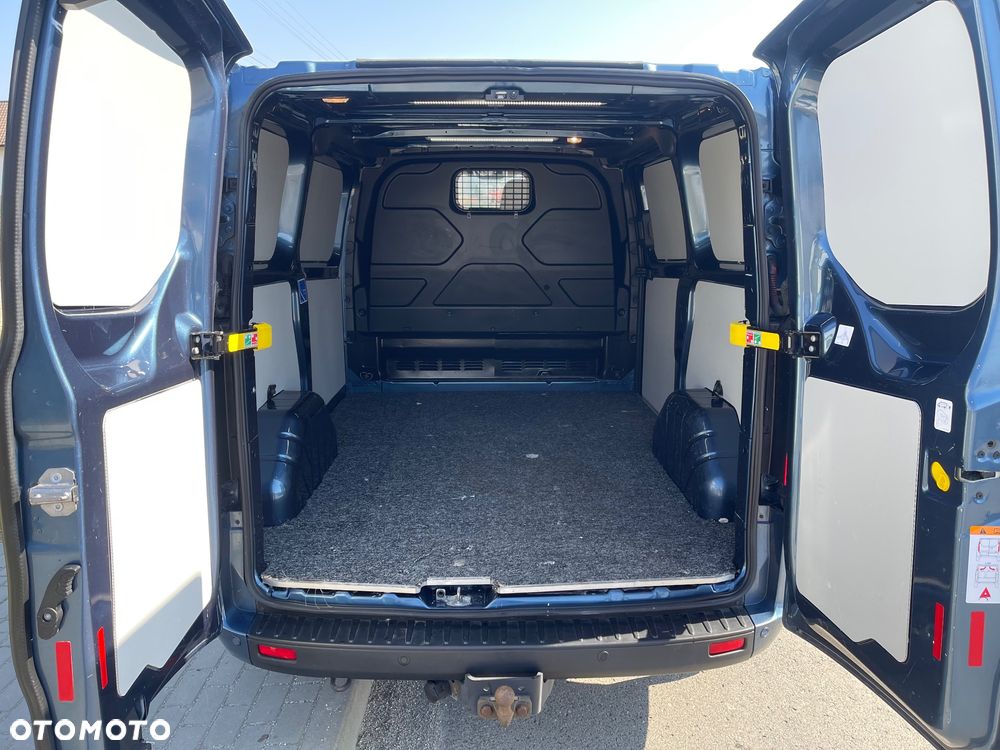 Ford Transit Custom - 6