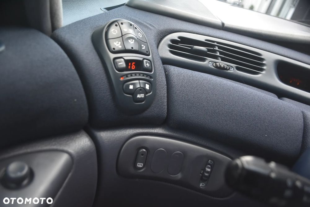 Renault Espace - 12