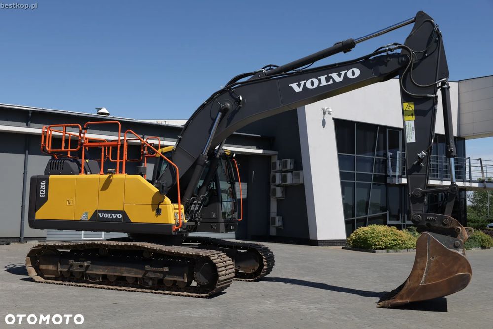 Volvo EC220EL - 12