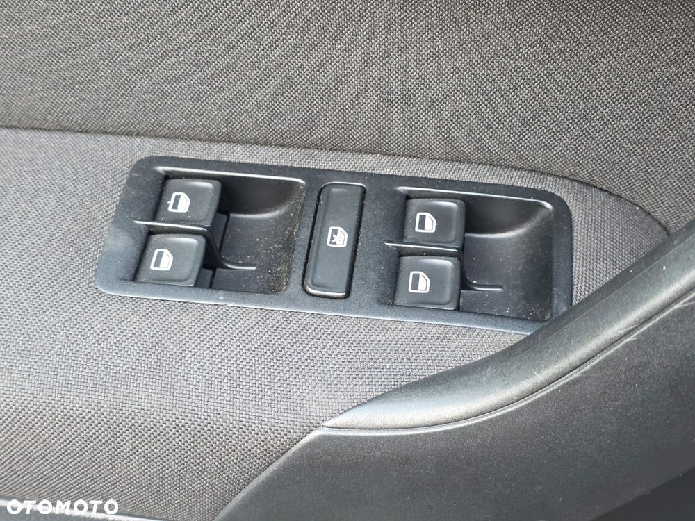 Volkswagen Polo - 18