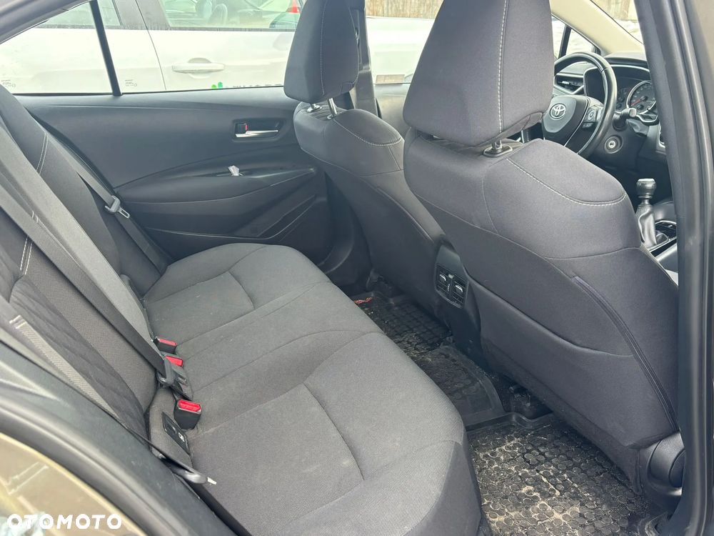 Toyota Corolla 1.5 Active - 13