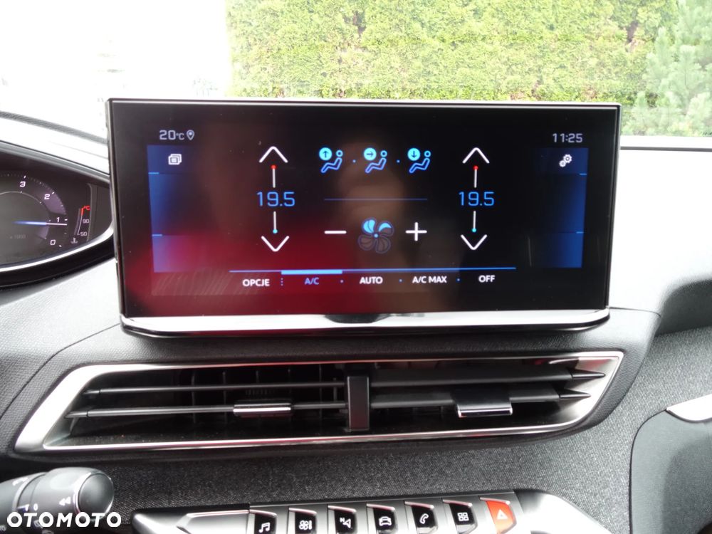 Peugeot 3008 1.5 BlueHDi Allure Pack S&S EAT8 - 31