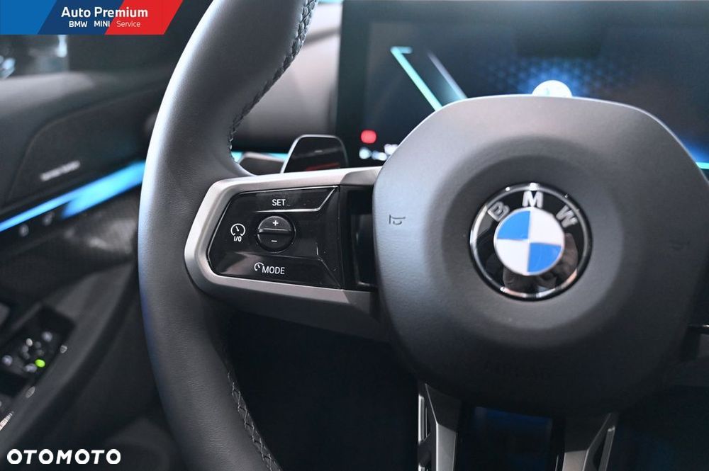 BMW Seria 5 520d xDrive mHEV - 6