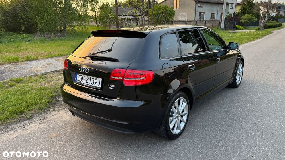 Audi A3 Sportback 2.0 TDI DPF Ambition - 4